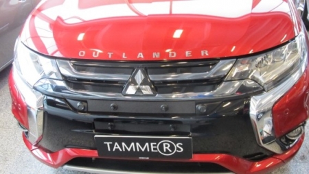 Maskisuoja Mitsubishi Outlander PHEV 2016-2018