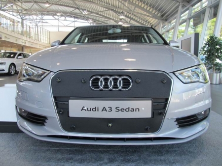 Maskisuoja Audi A3 Sedan 2013-2015